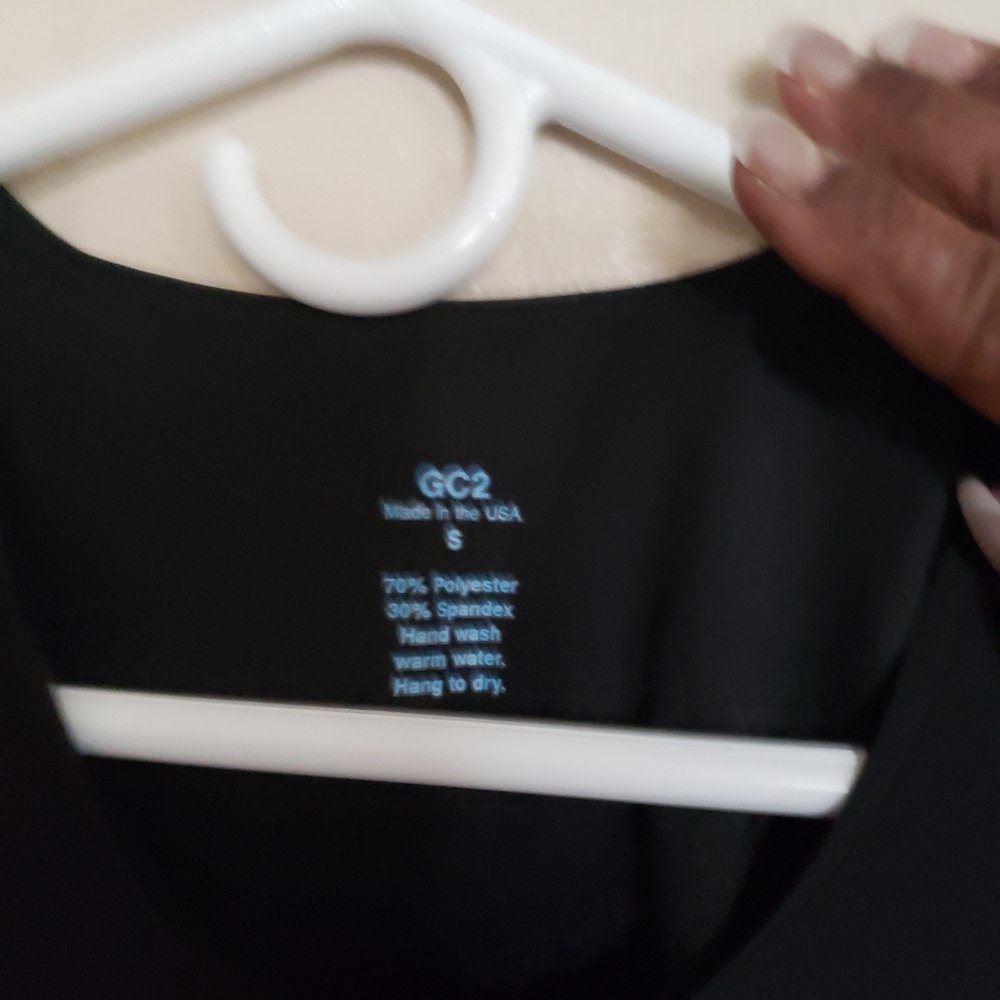 Compression Shirt - Picture 2 of 3